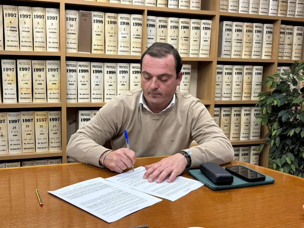 PHOTO-2025-12-22-14-01-23